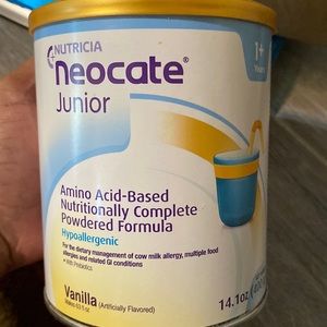 Brand new Neocate Junior